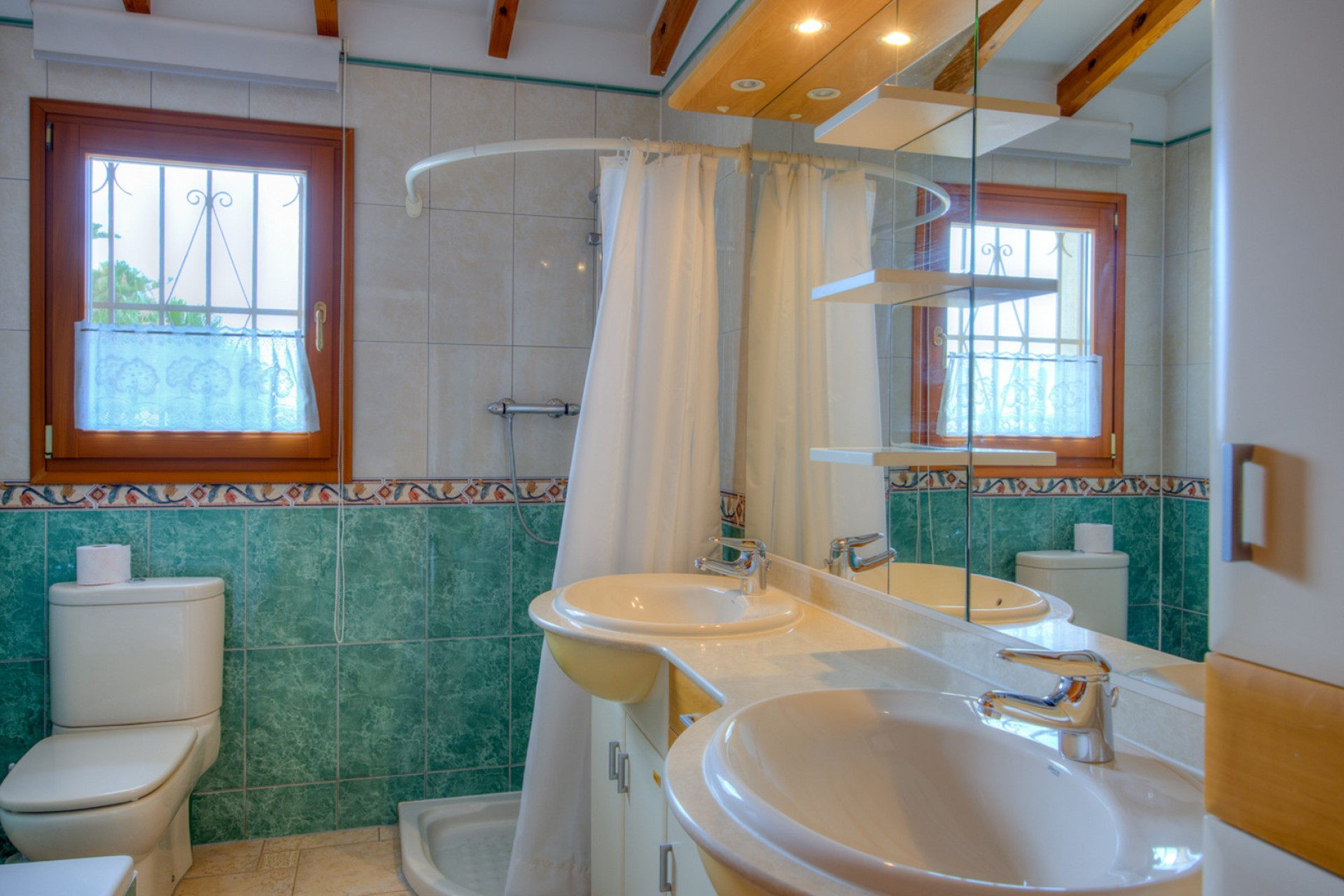 Resale - Villa - Moraira