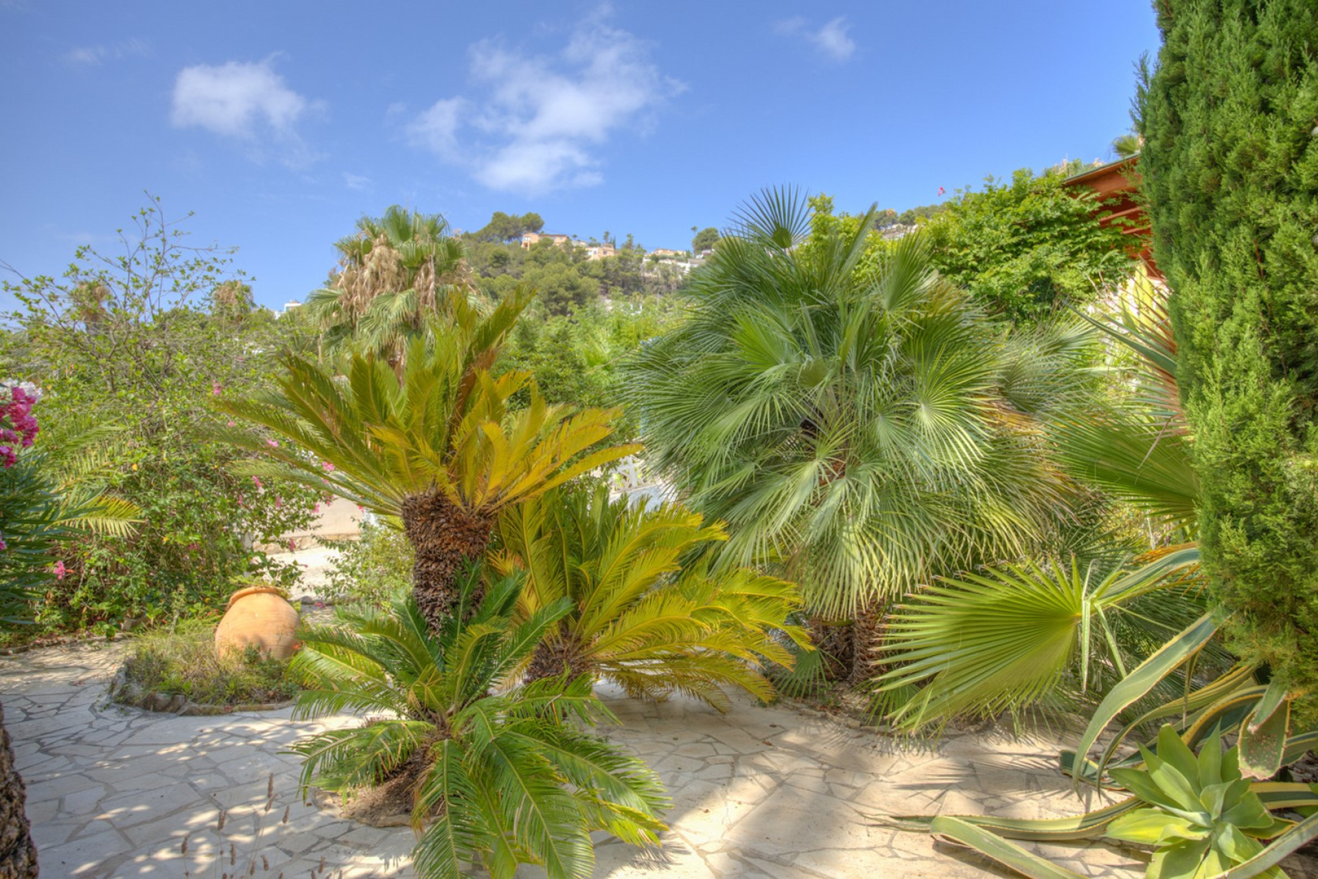 Resale - Villa - Moraira