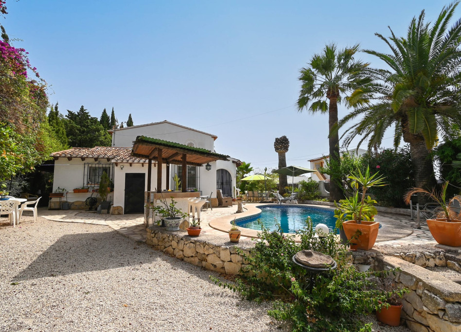 Resale - Villa - Moraira