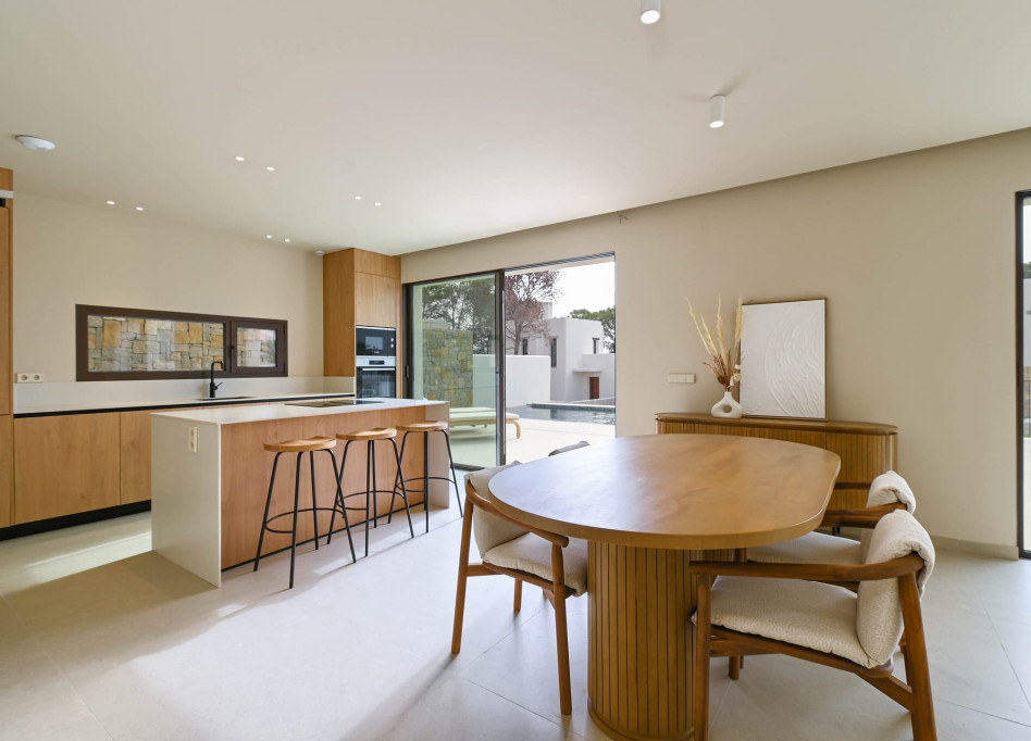 Resale - Villa - Moraira