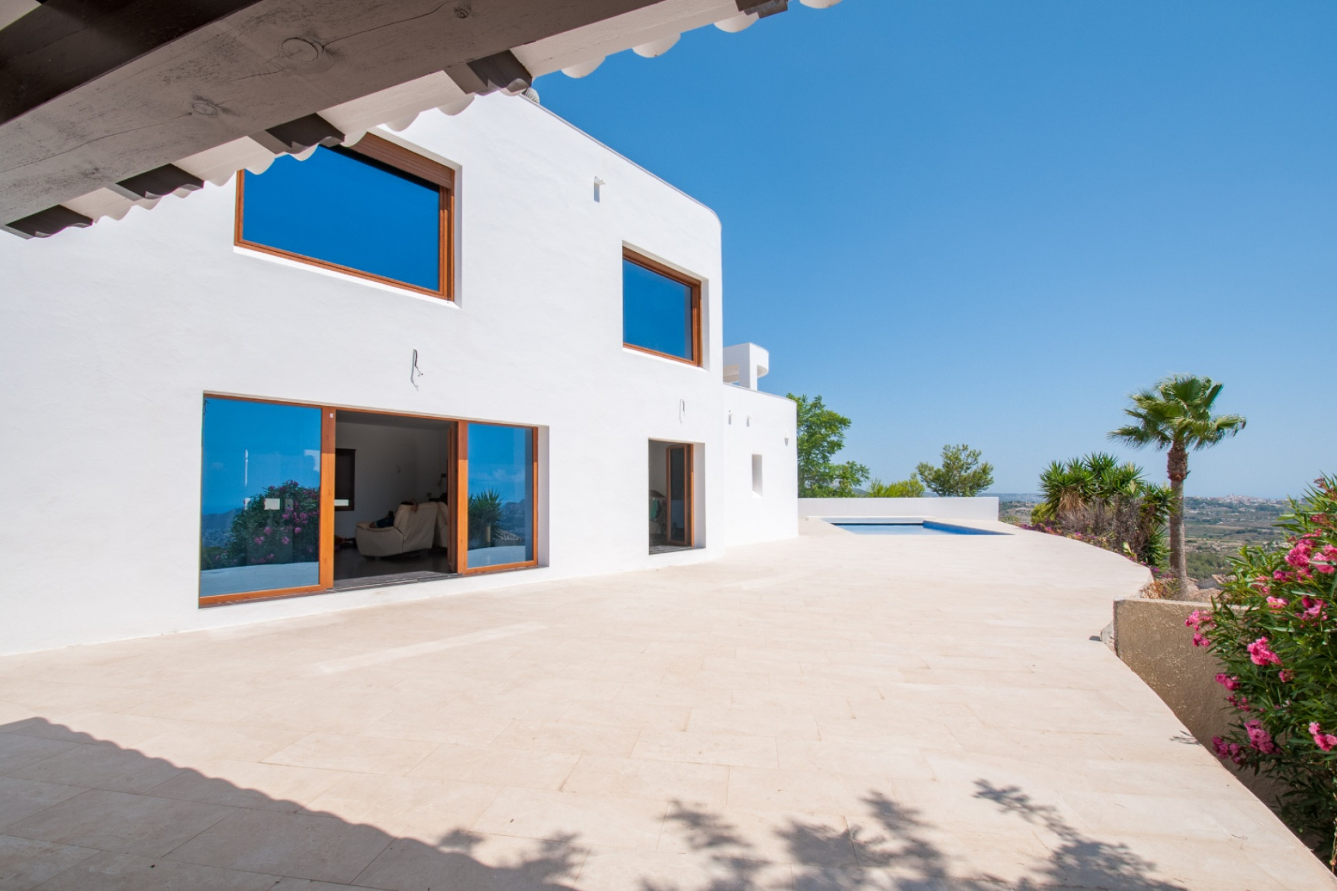 Resale - Villa - Moraira