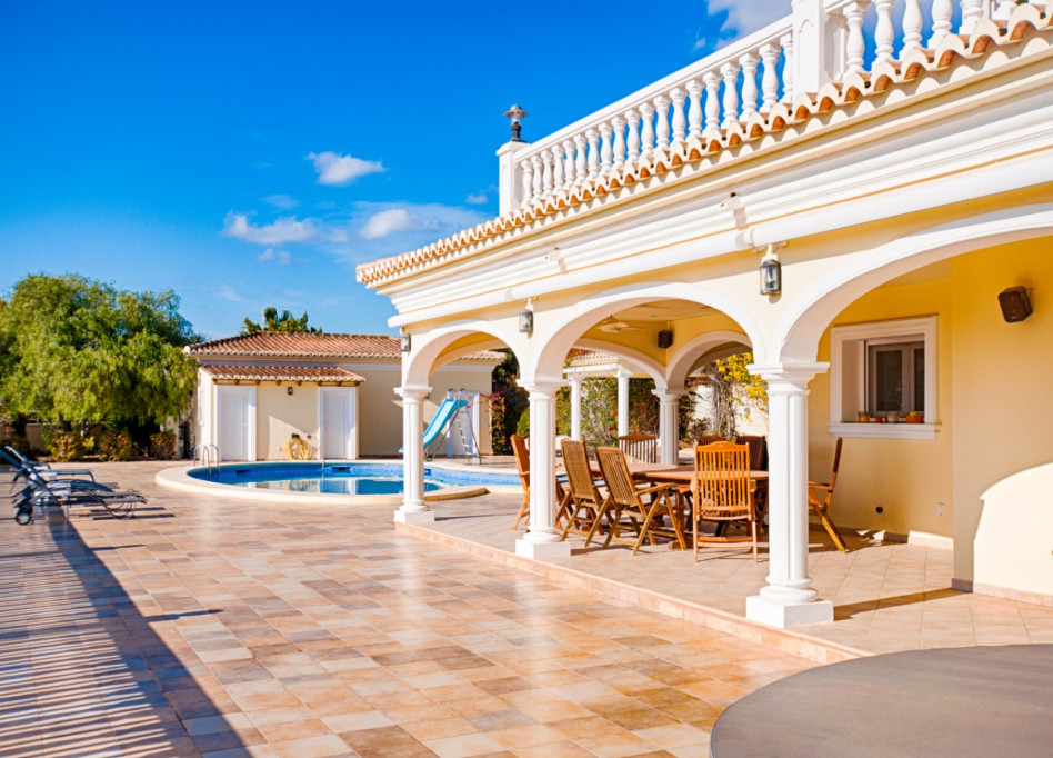 Resale - Villa - Moraira