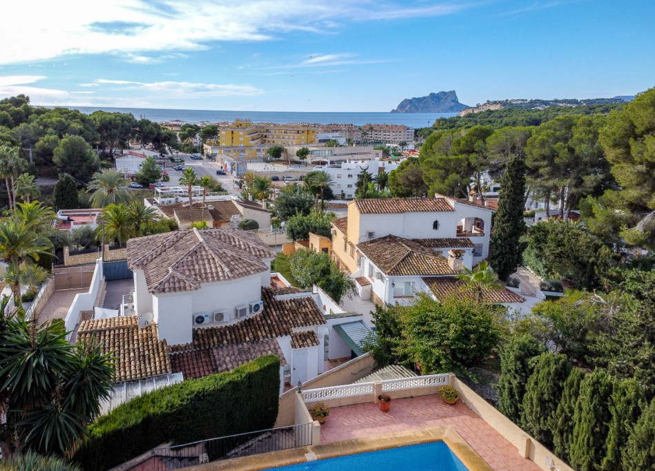Resale - Villa - Moraira