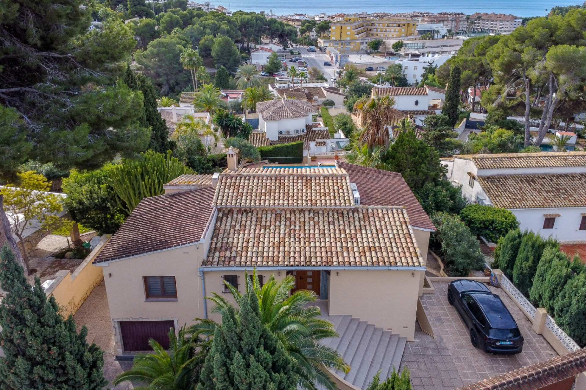 Resale - Villa - Moraira