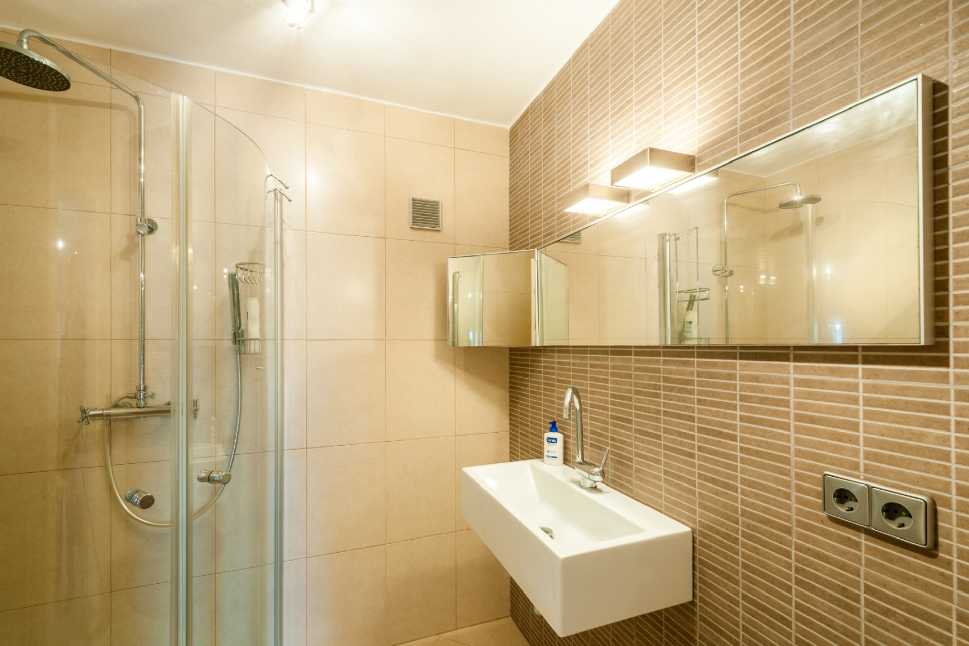 Resale - Villa - Moraira