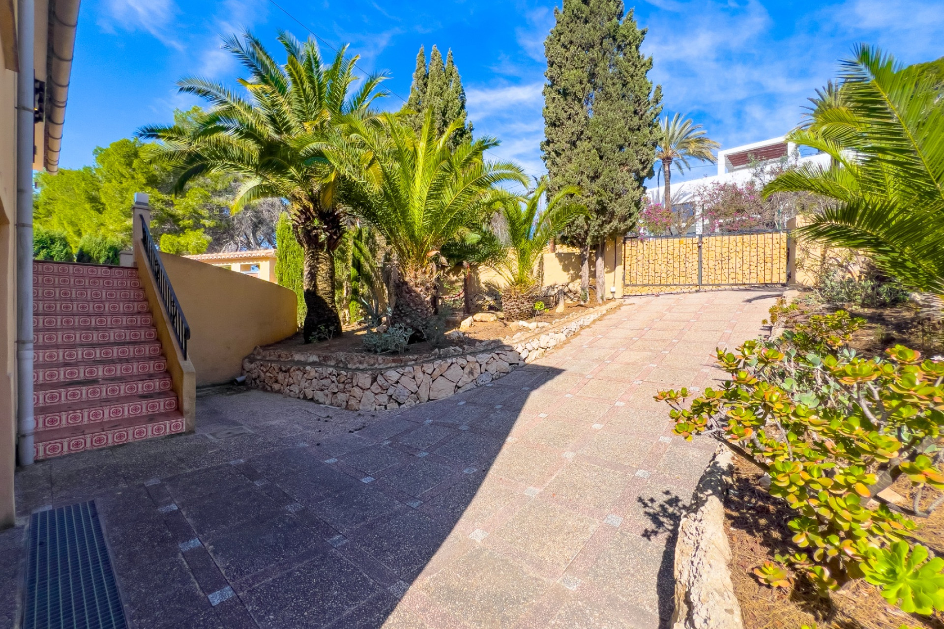 Resale - Villa - Moraira