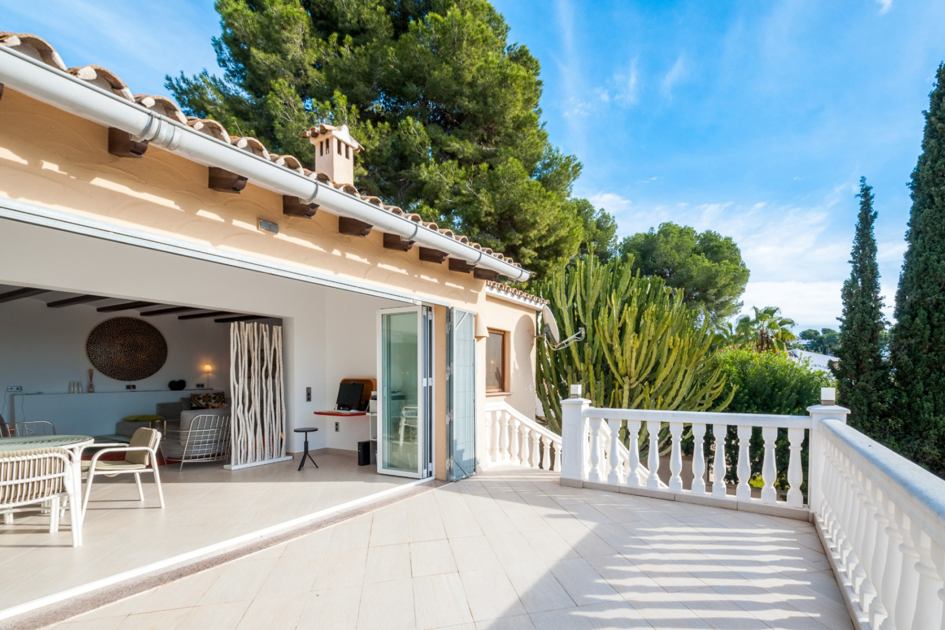 Resale - Villa - Moraira
