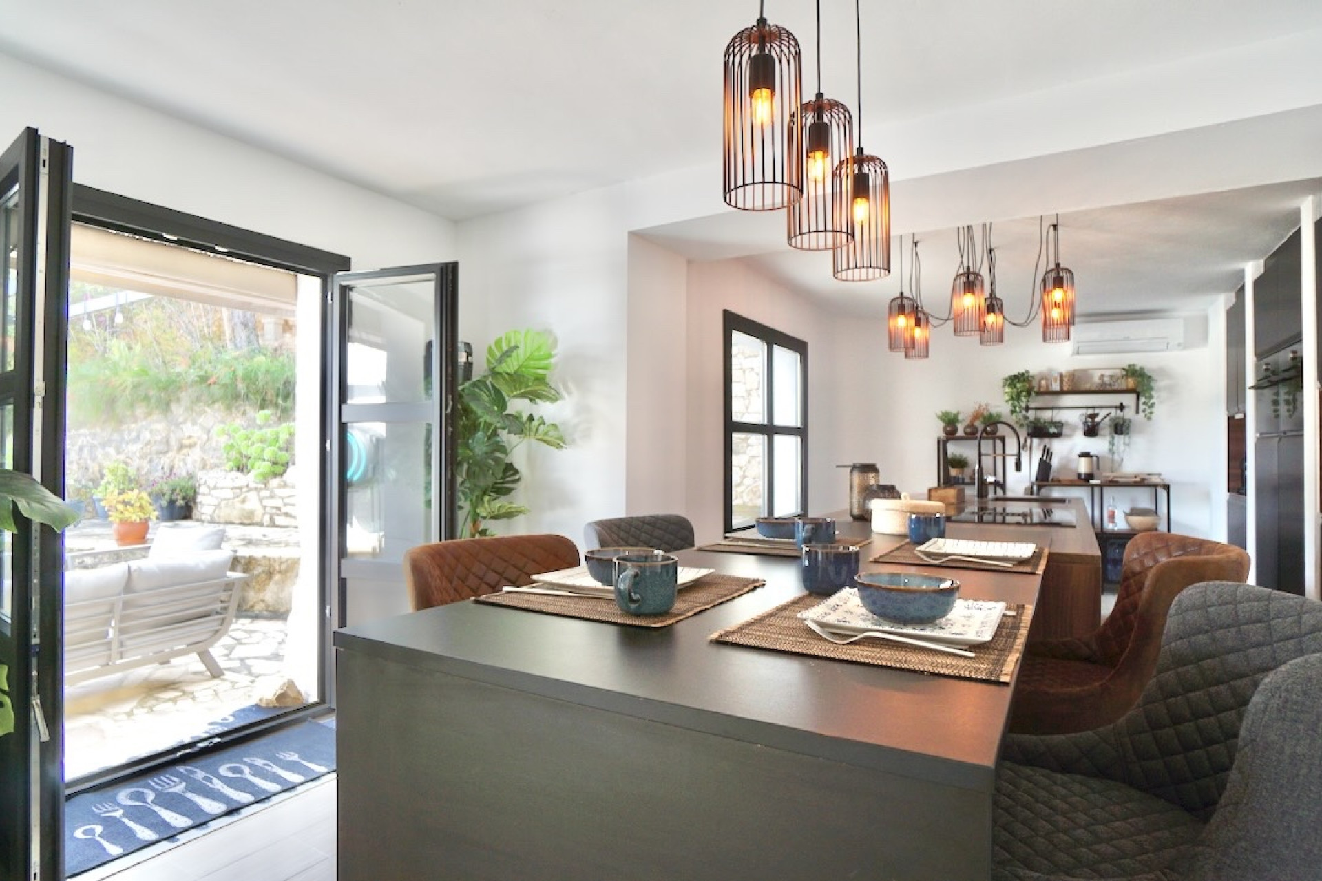 Resale - Villa - Moraira