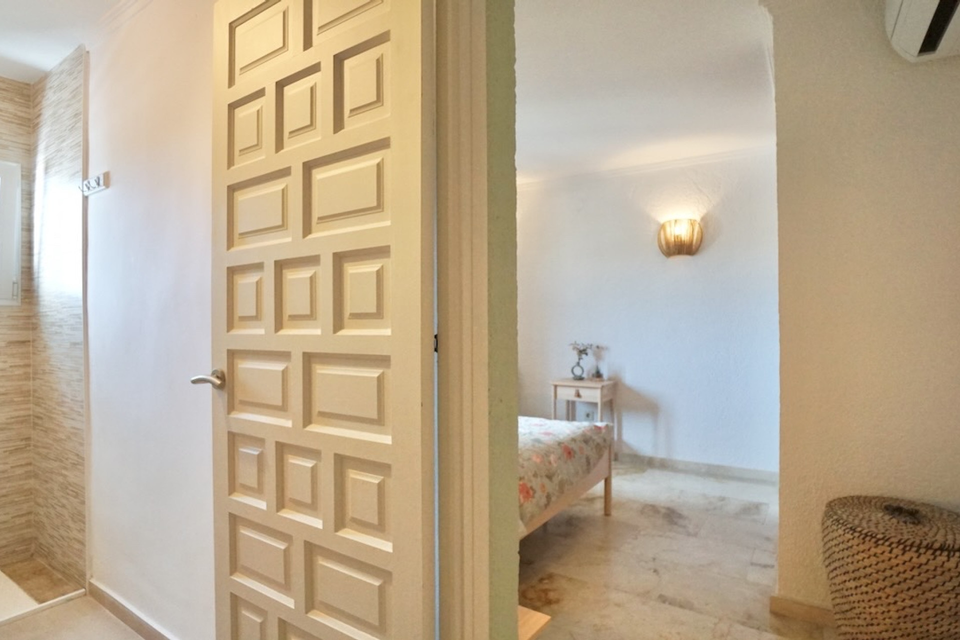 Resale - Villa - Moraira