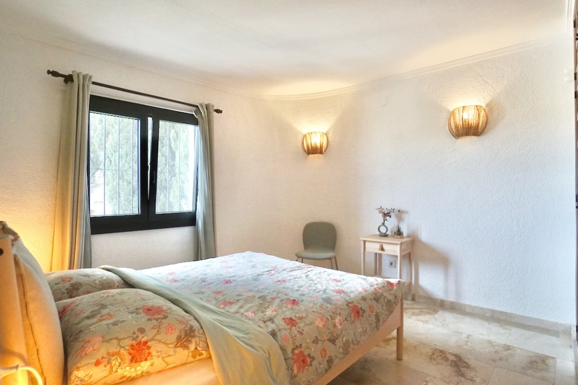 Resale - Villa - Moraira