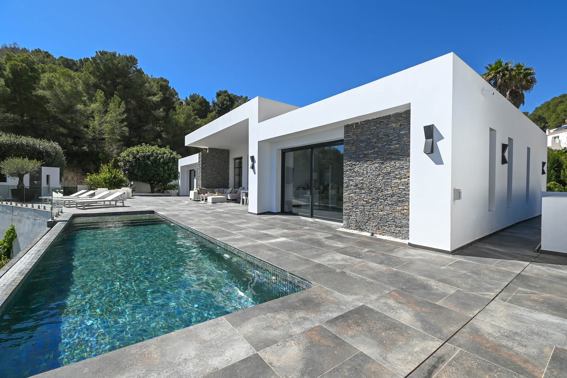 Resale - Villa - Moraira