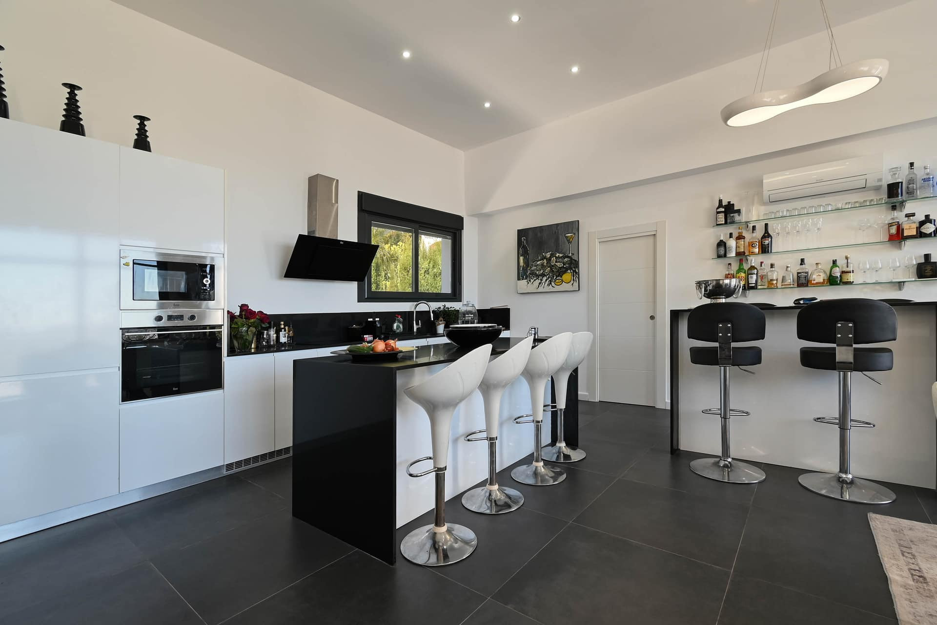 Resale - Villa - Moraira