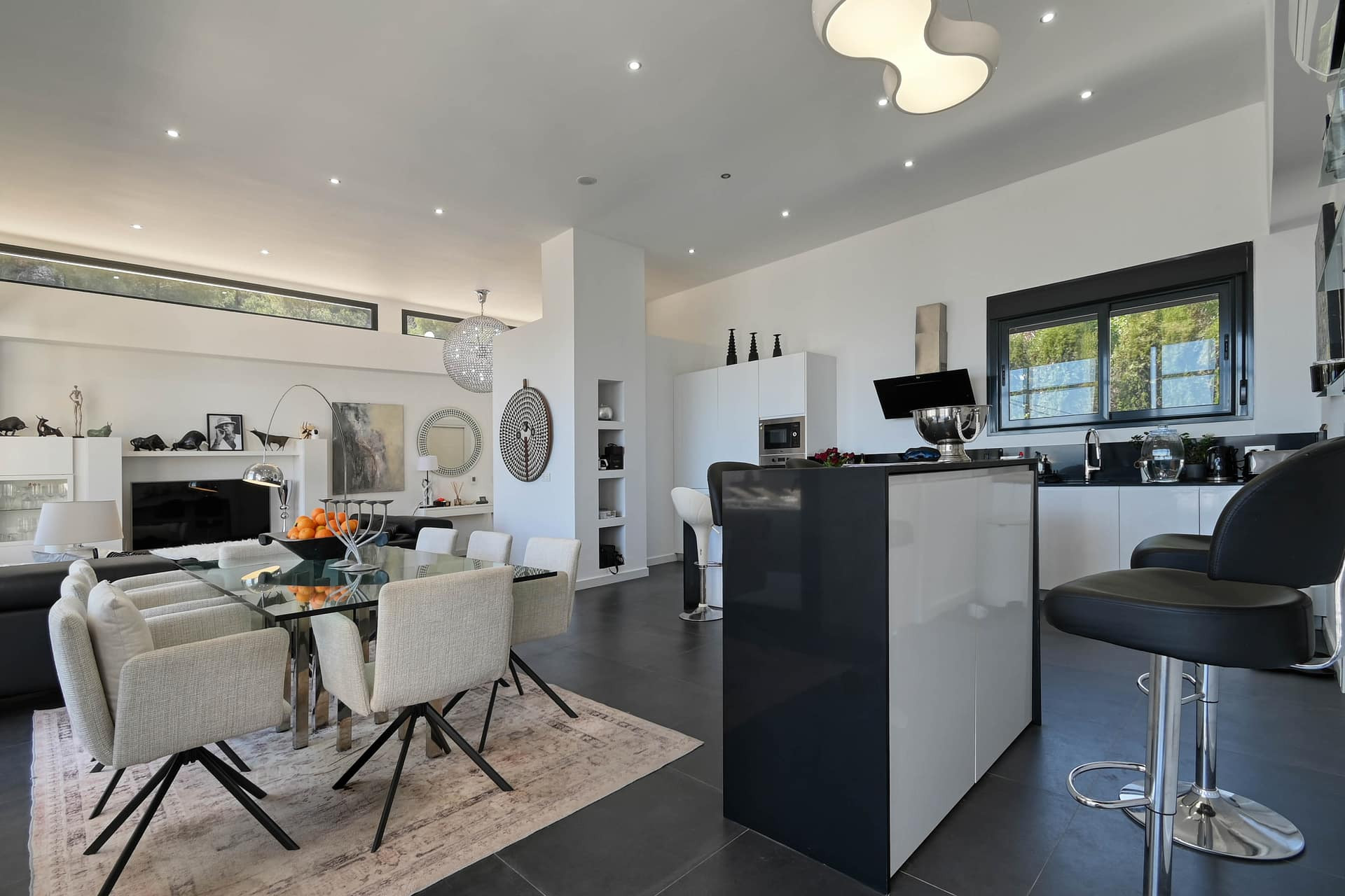 Resale - Villa - Moraira