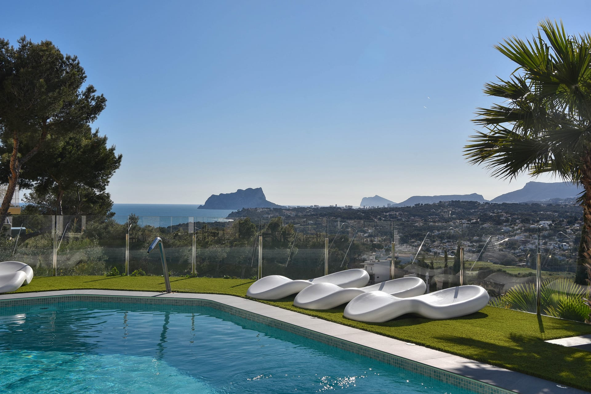 Resale - Villa - Moraira