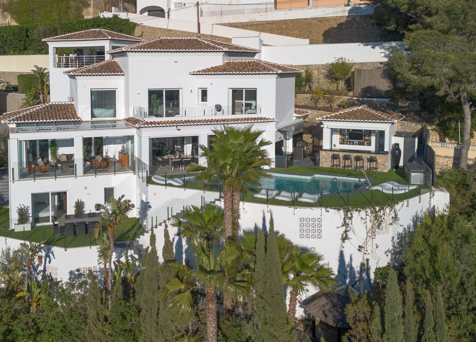 Resale - Villa - Moraira