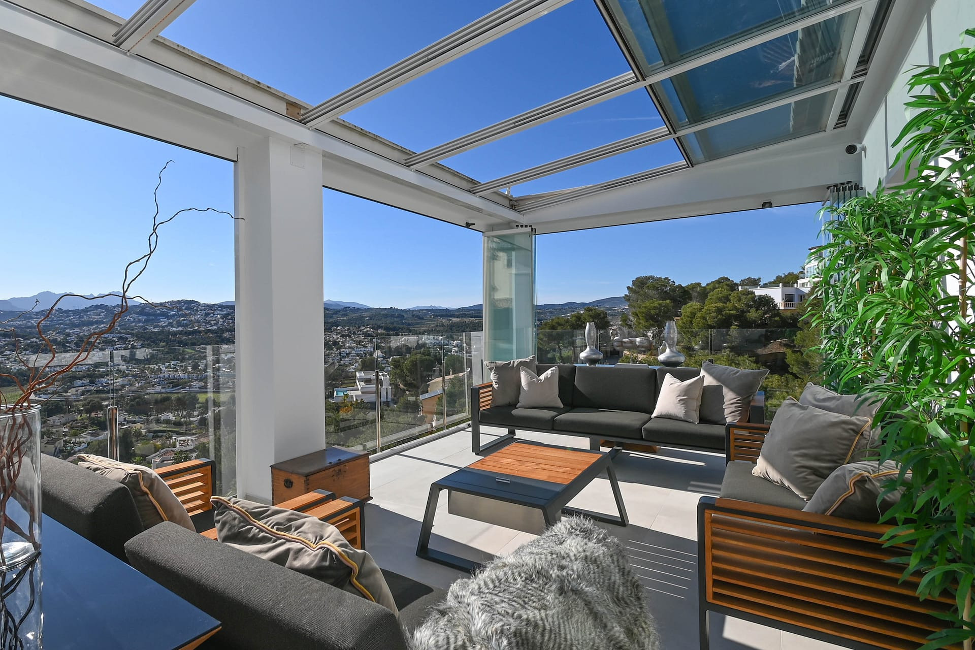 Resale - Villa - Moraira