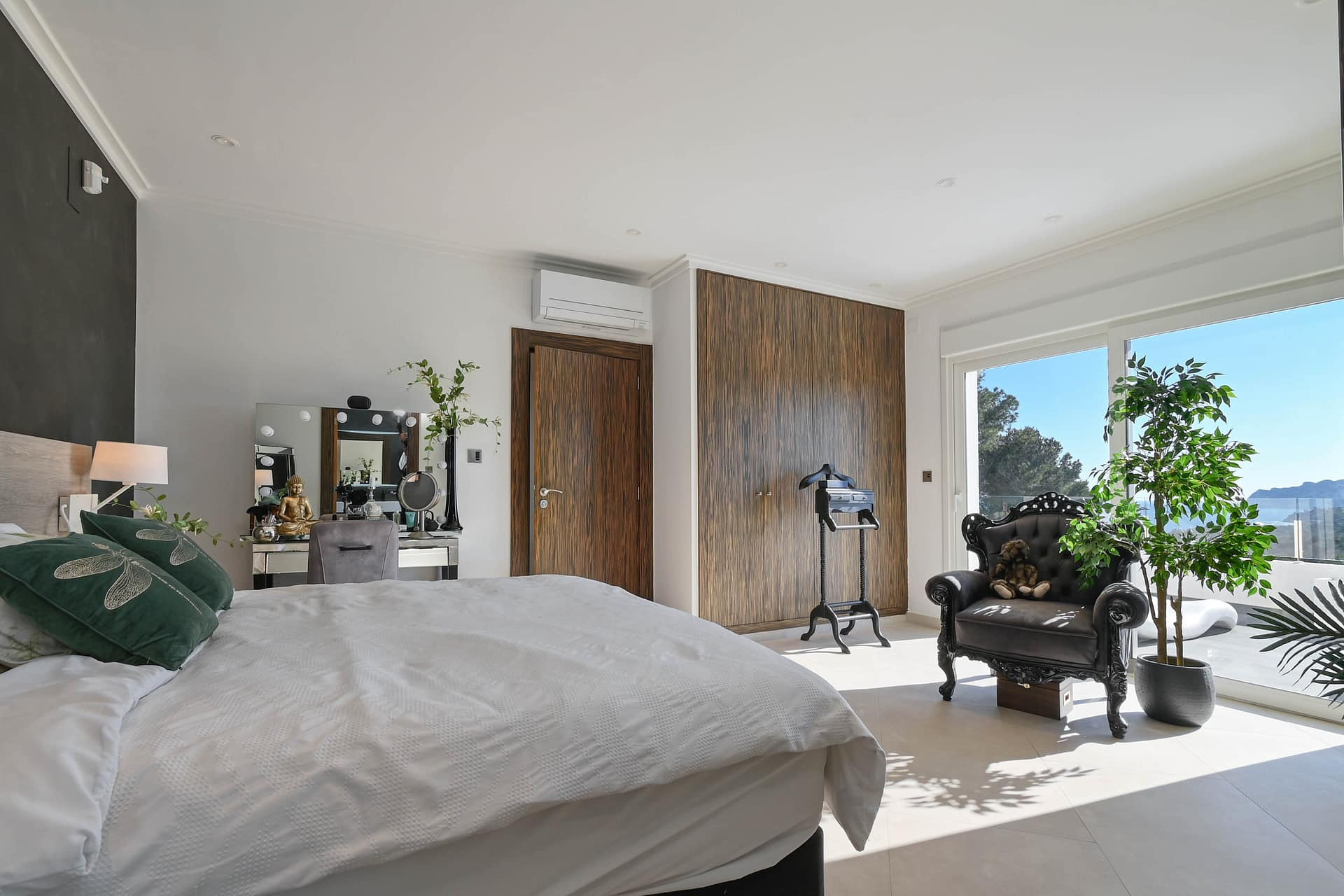 Resale - Villa - Moraira