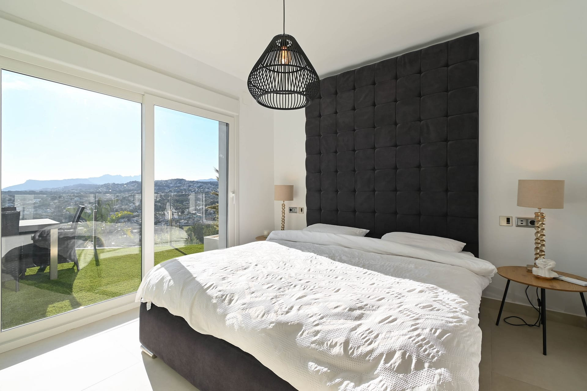 Resale - Villa - Moraira