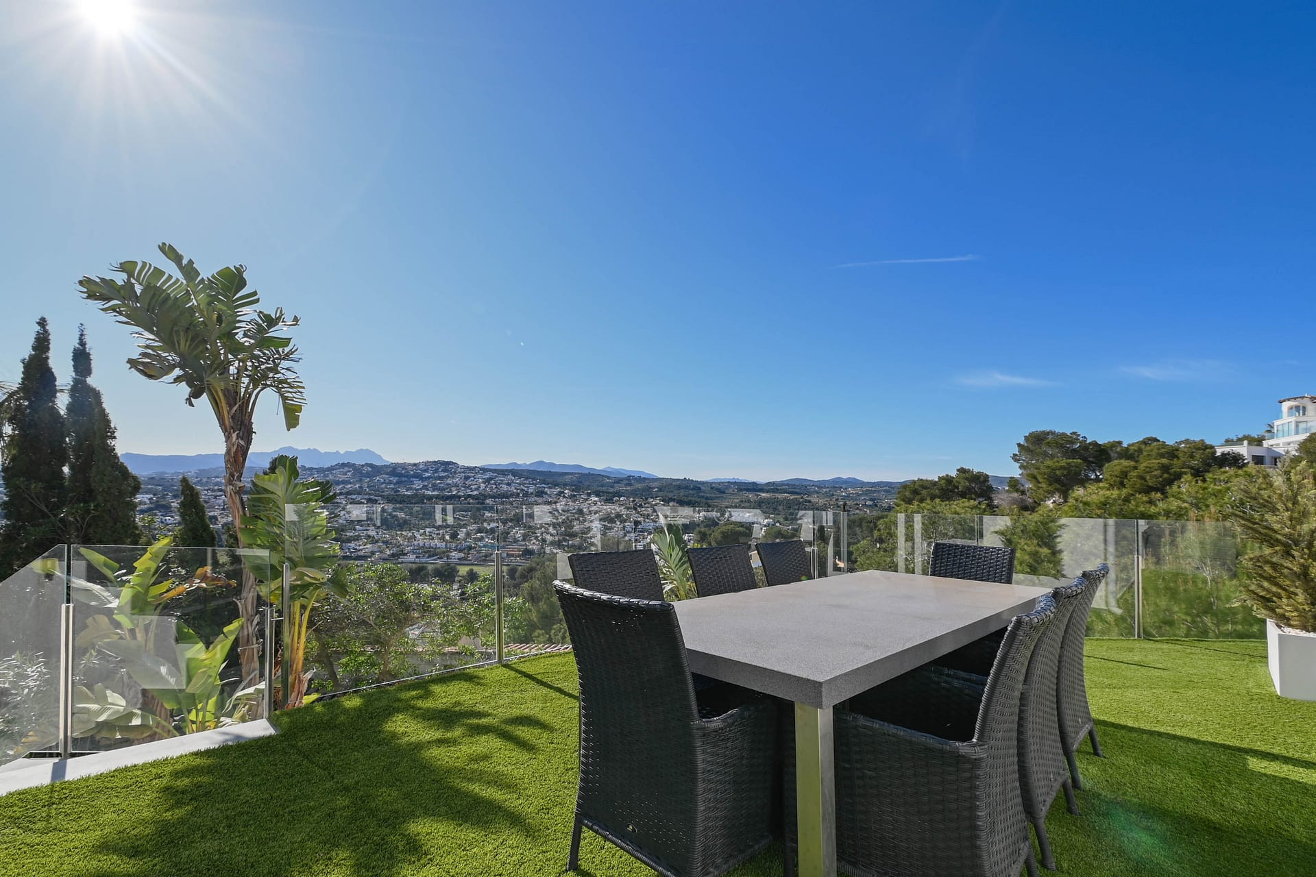 Resale - Villa - Moraira