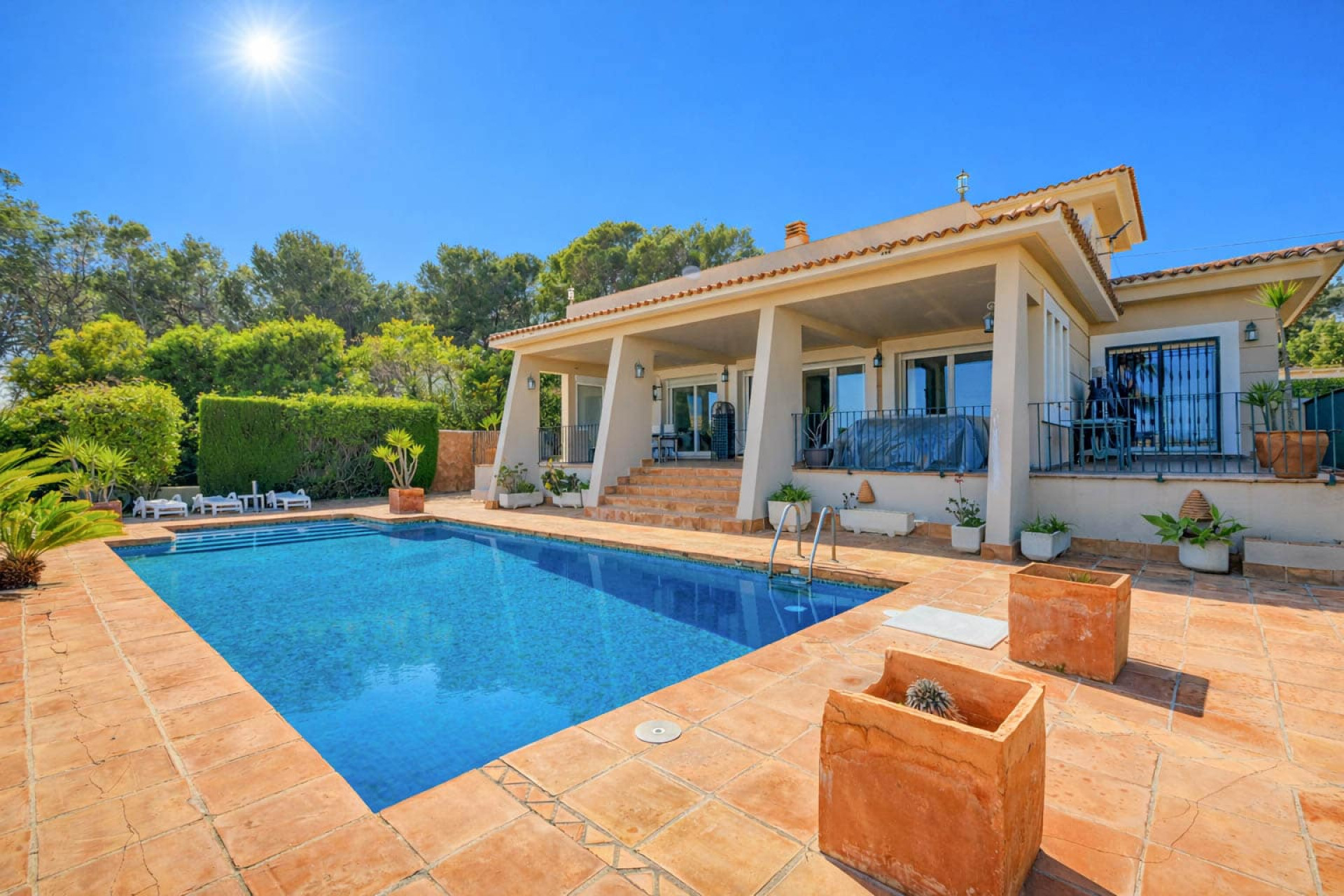 Resale - Villa - Moraira