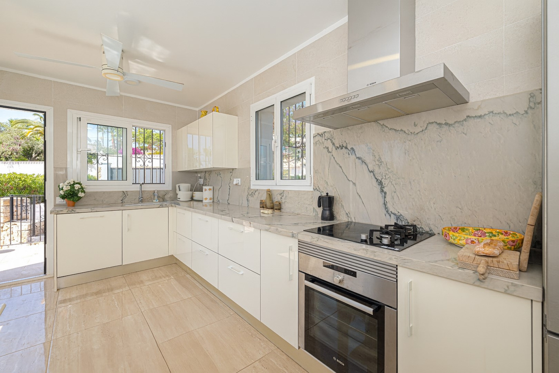 Resale - Villa - Moraira