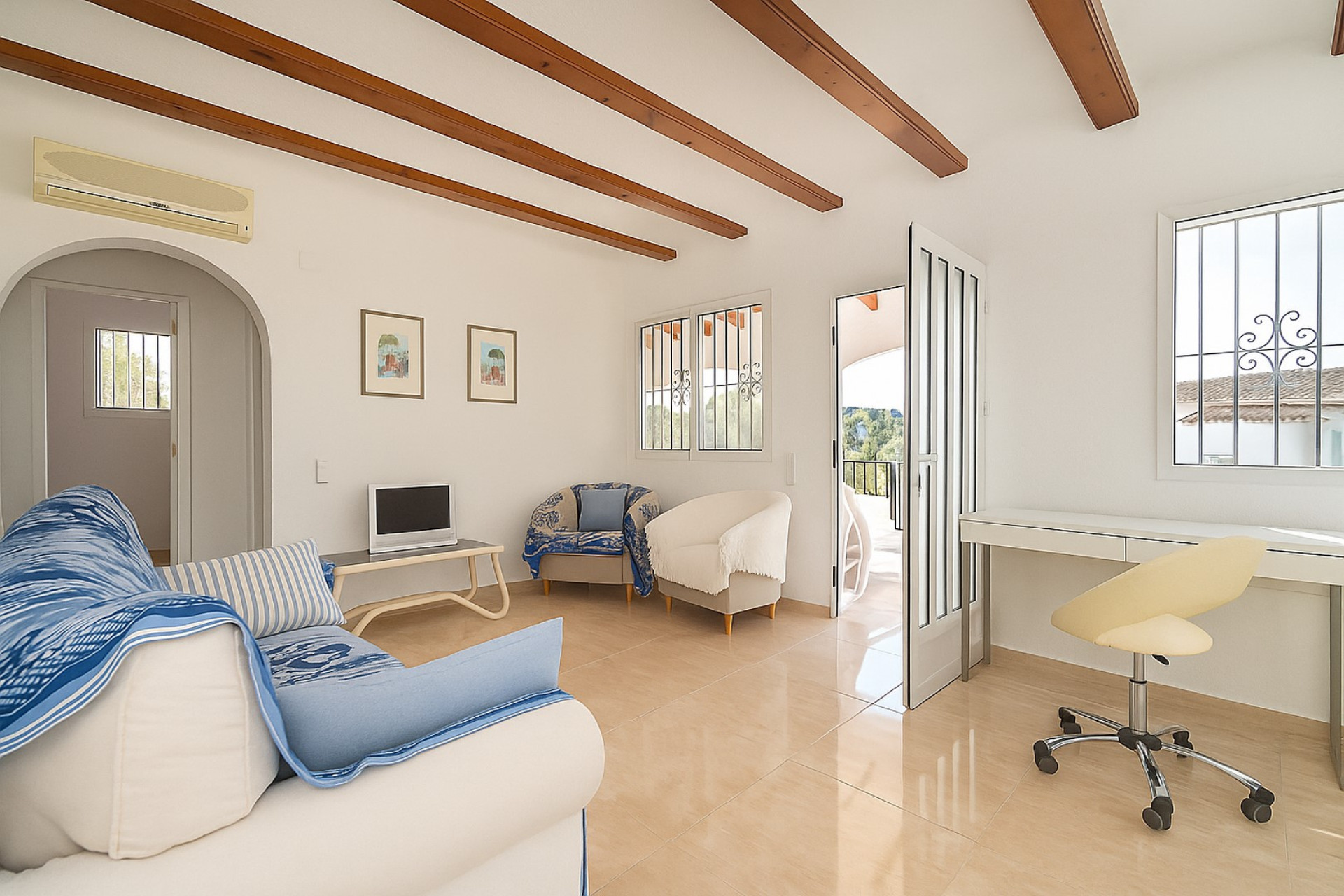 Resale - Villa - Moraira