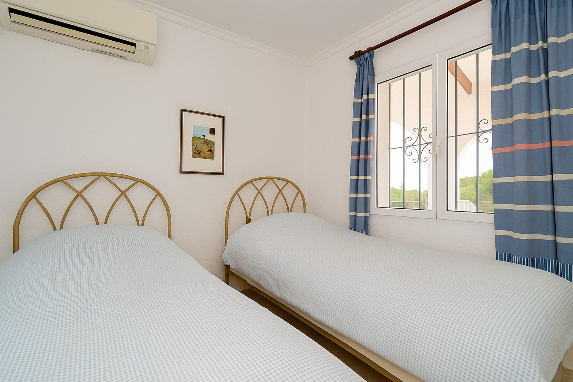 Resale - Villa - Moraira
