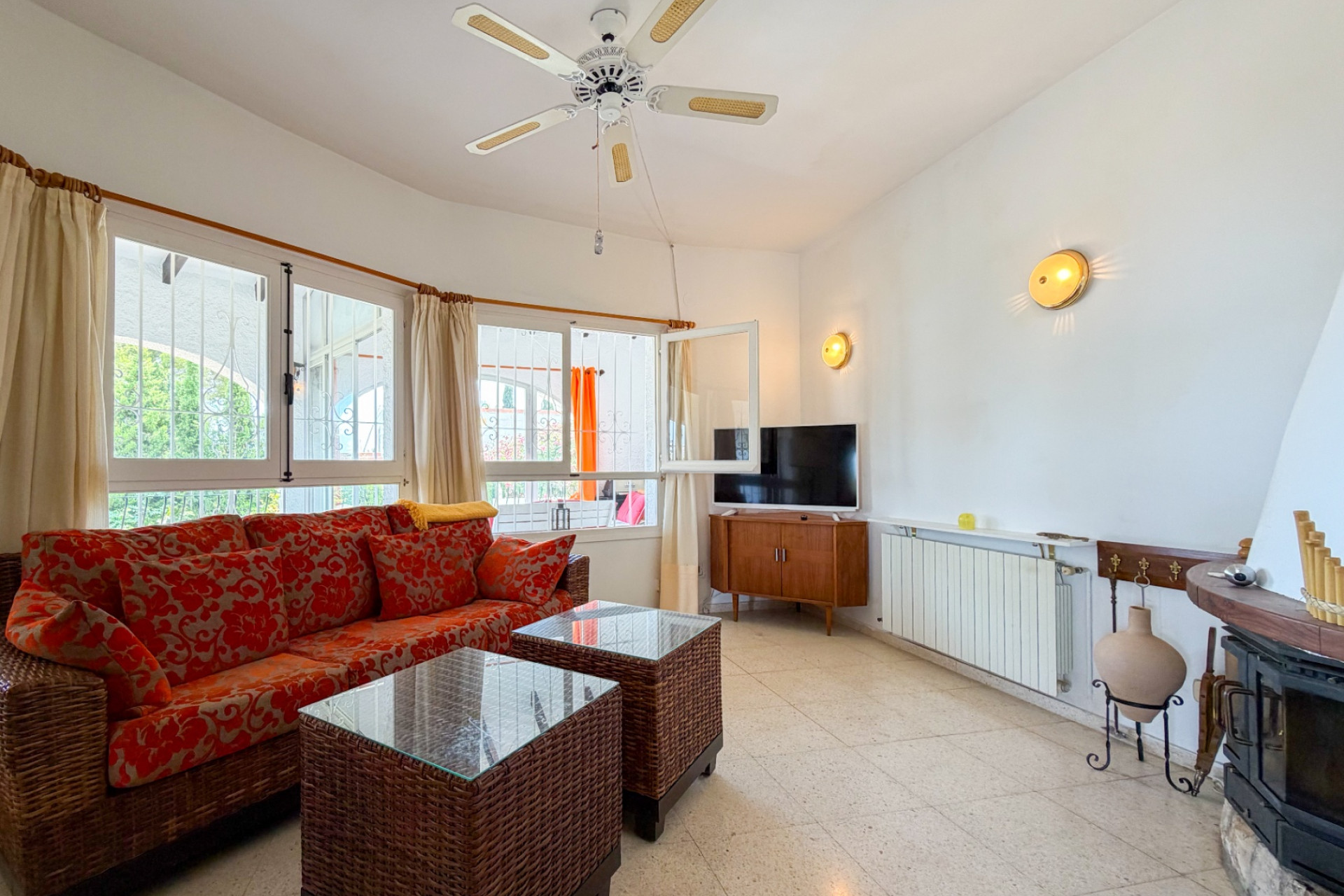 Resale - Villa - Moraira