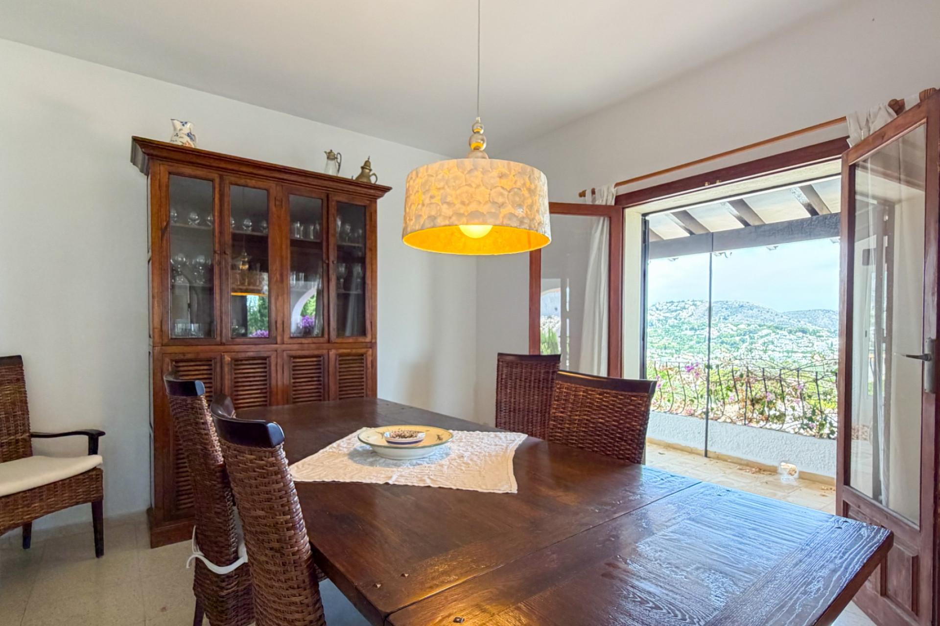 Resale - Villa - Moraira