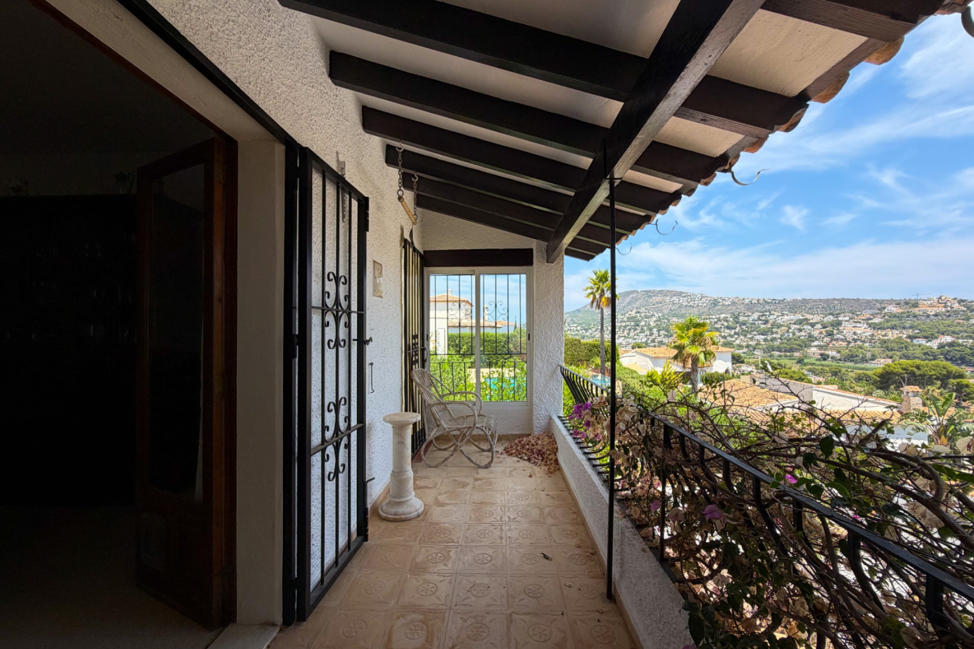 Resale - Villa - Moraira