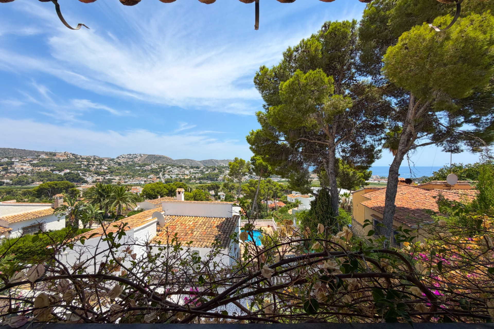 Resale - Villa - Moraira