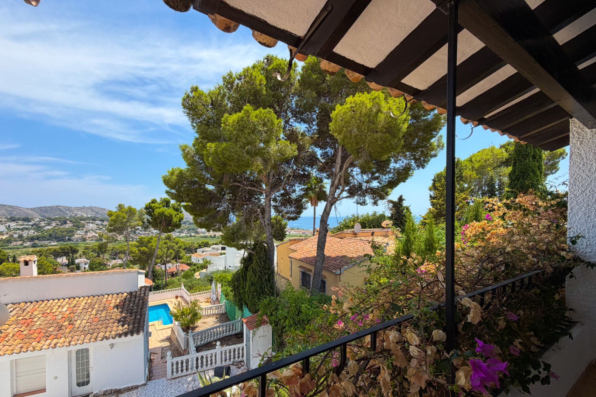 Resale - Villa - Moraira