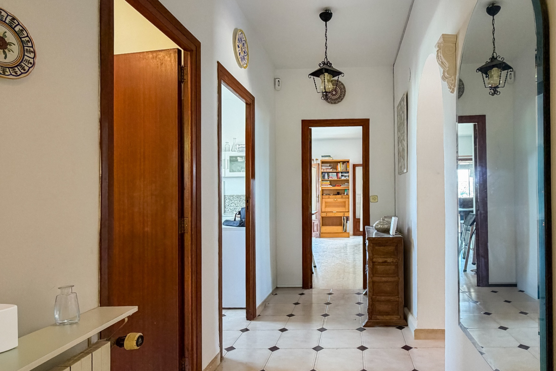 Resale - Villa - Moraira