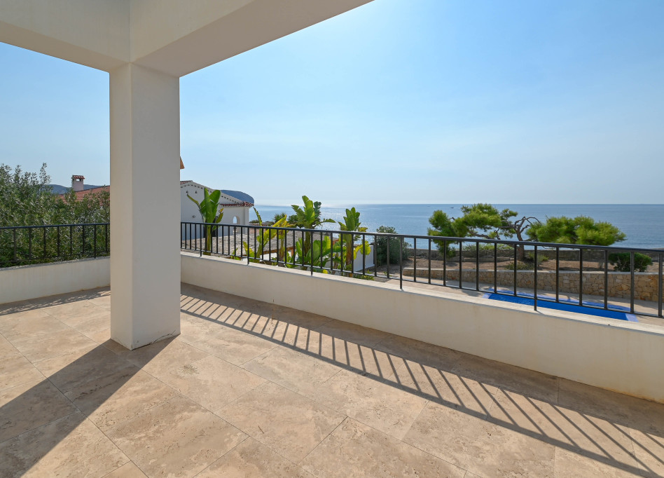 Resale - Villa - Moraira