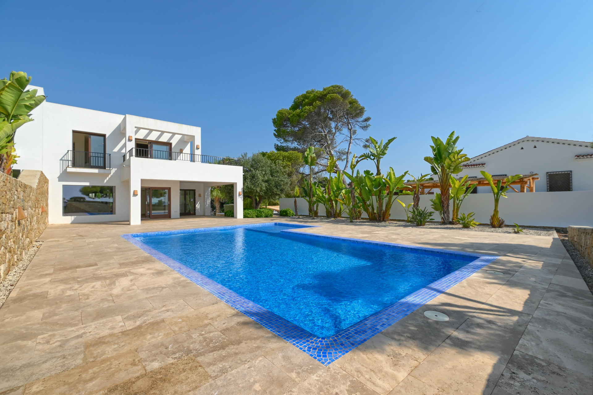 Resale - Villa - Moraira