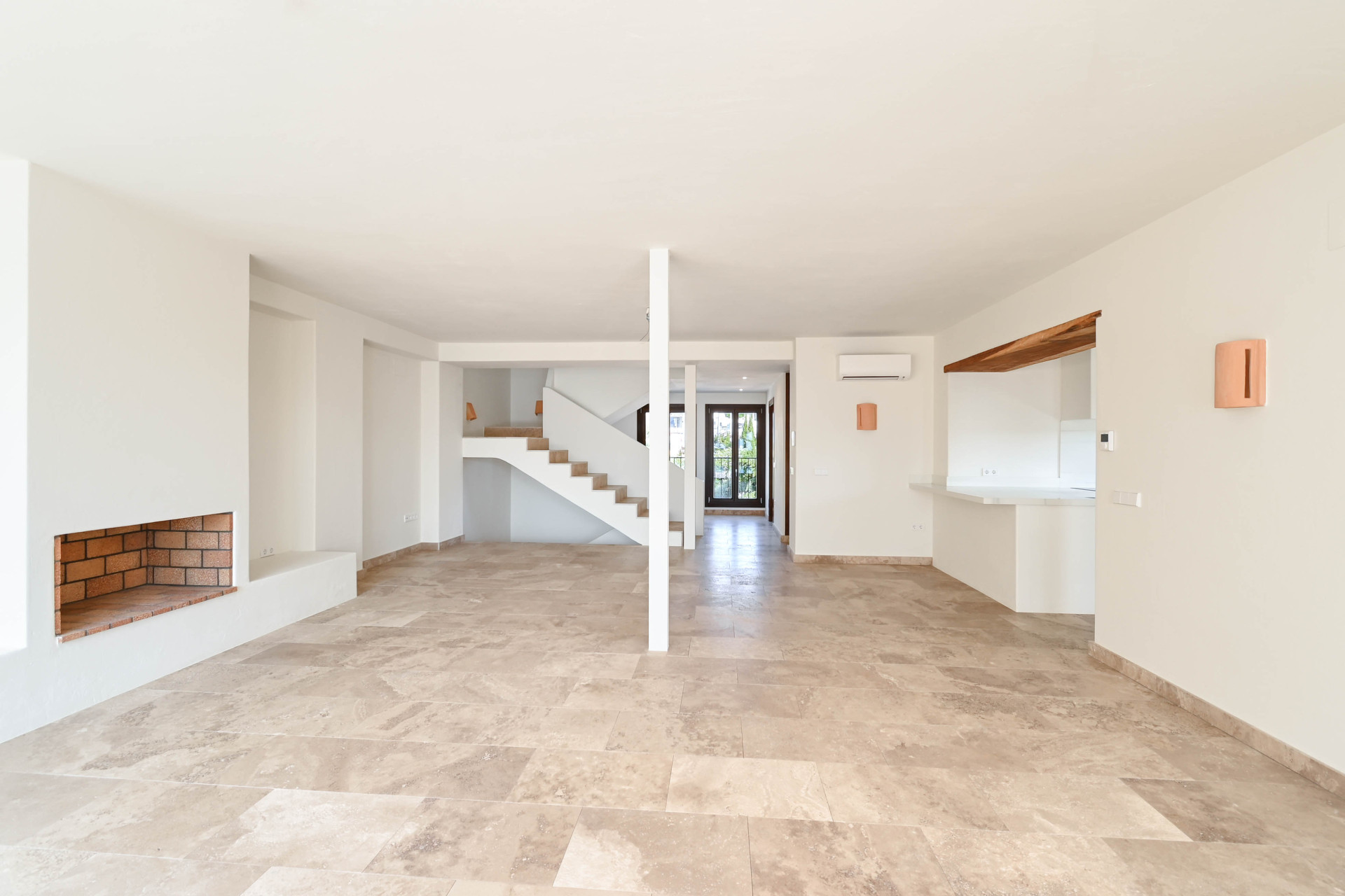 Resale - Villa - Moraira
