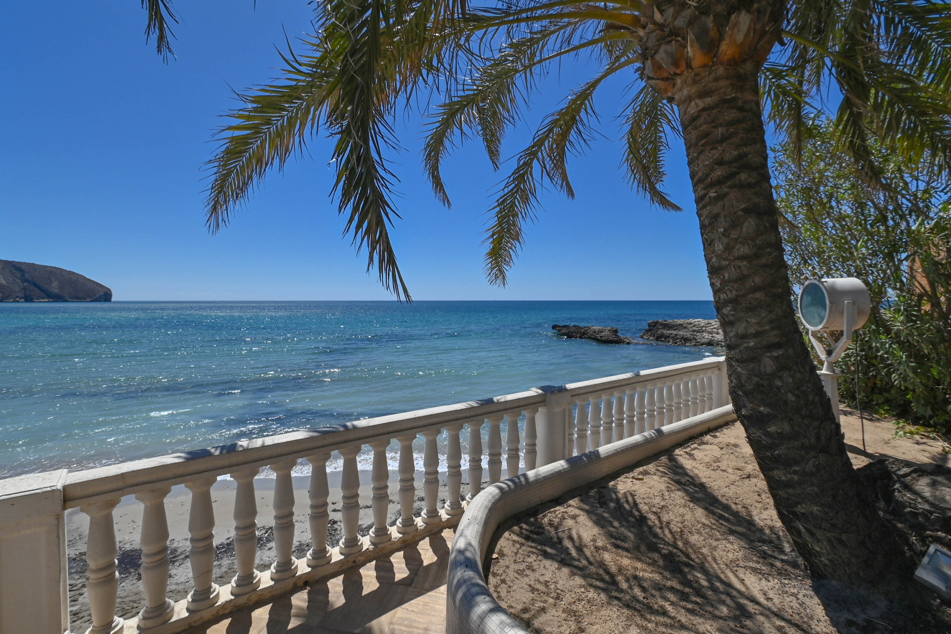 Resale - Villa - Moraira