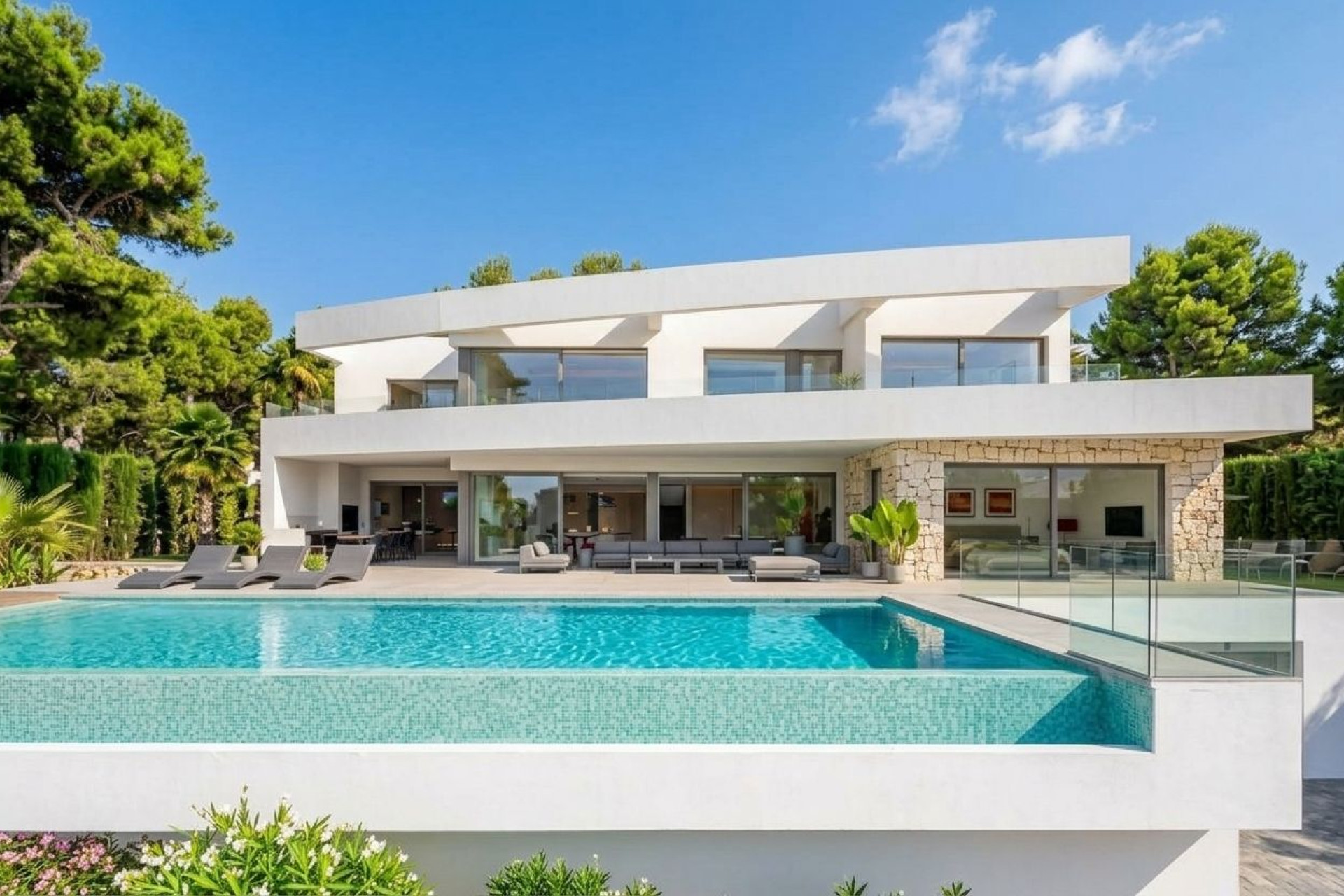 Resale - Villa - Moraira
