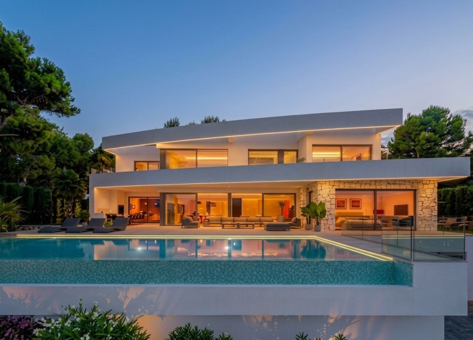 Resale - Villa - Moraira