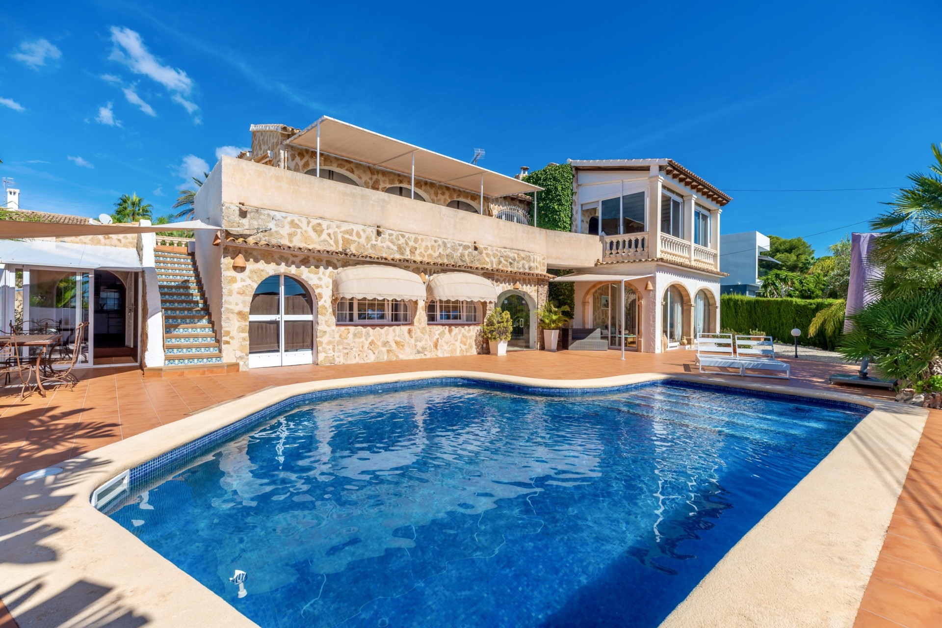 Resale - Villa - Moraira
