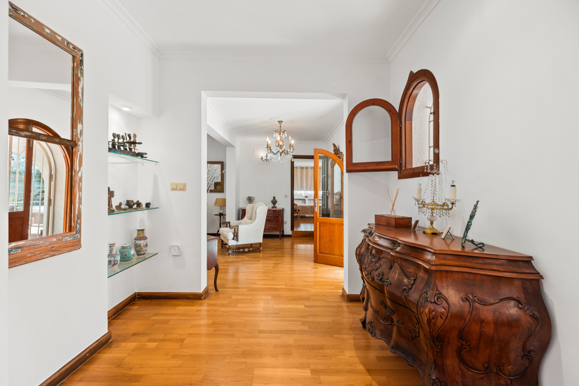 Resale - Villa - Moraira