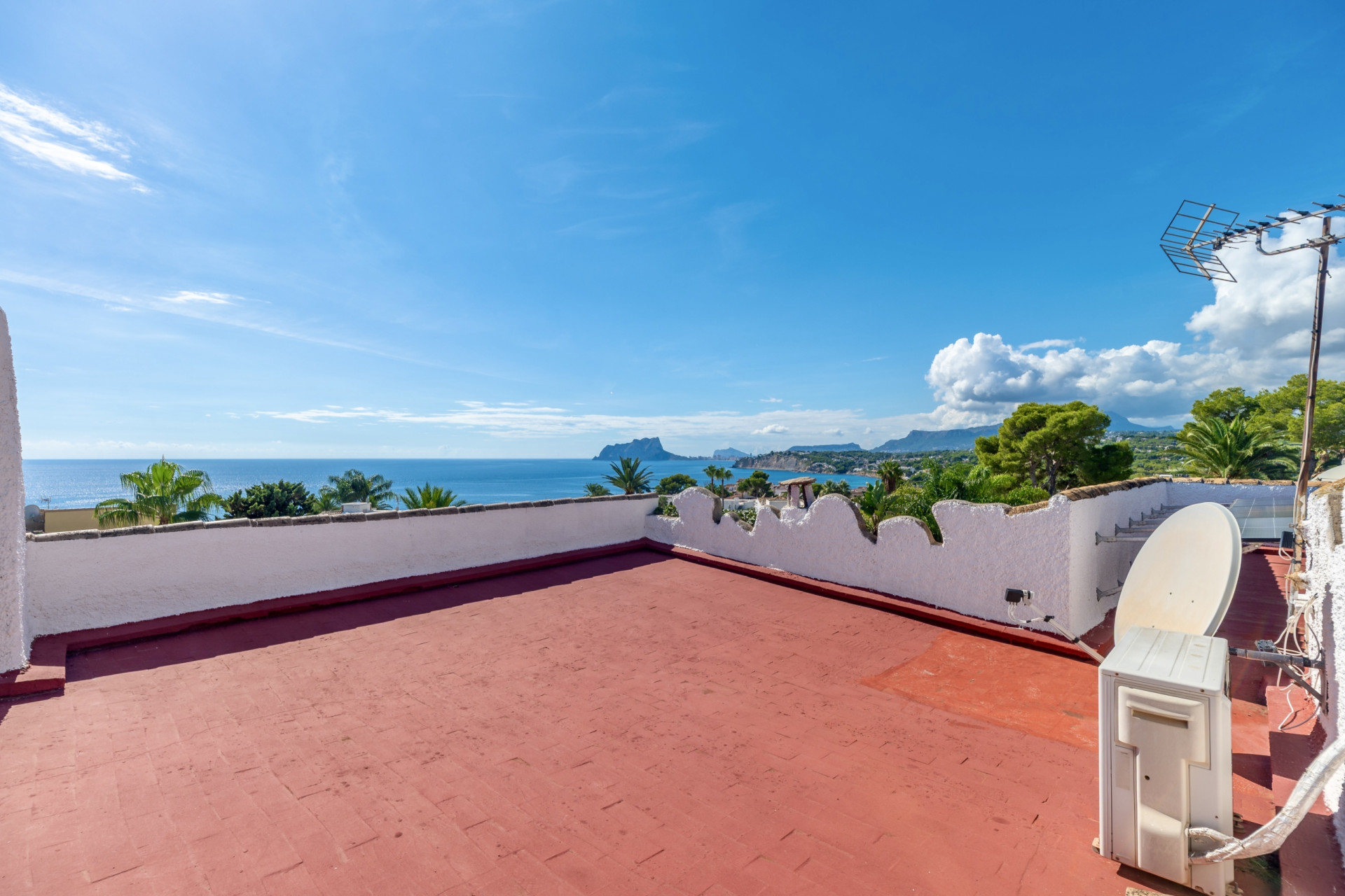 Resale - Villa - Moraira