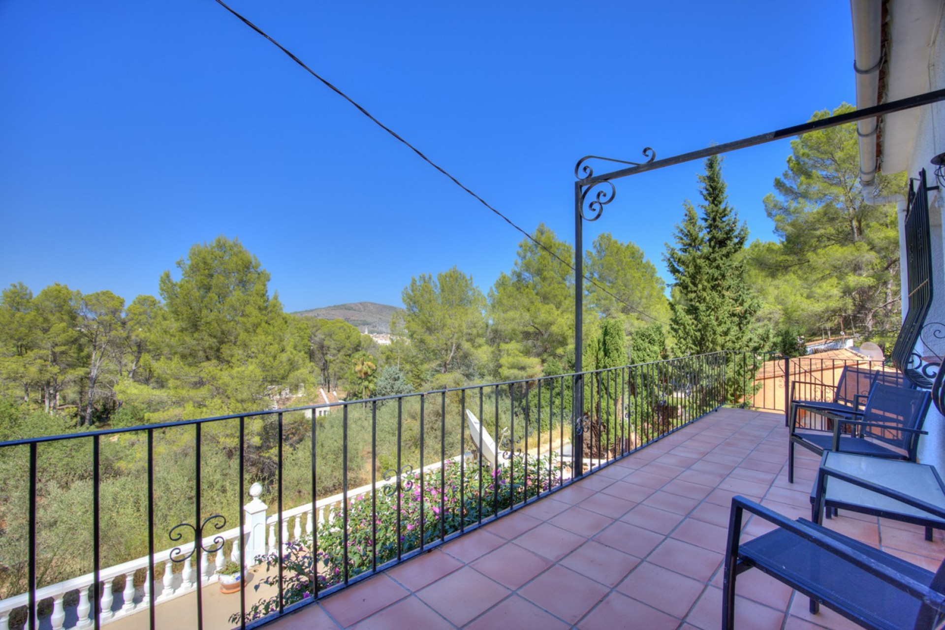 Resale - Villa - Parcent