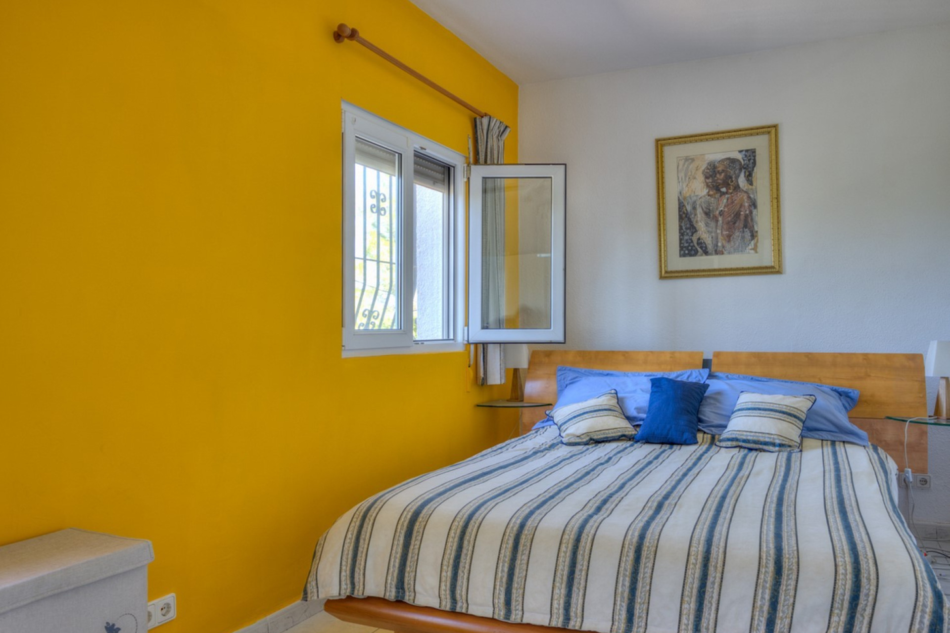 Resale - Villa - Parcent