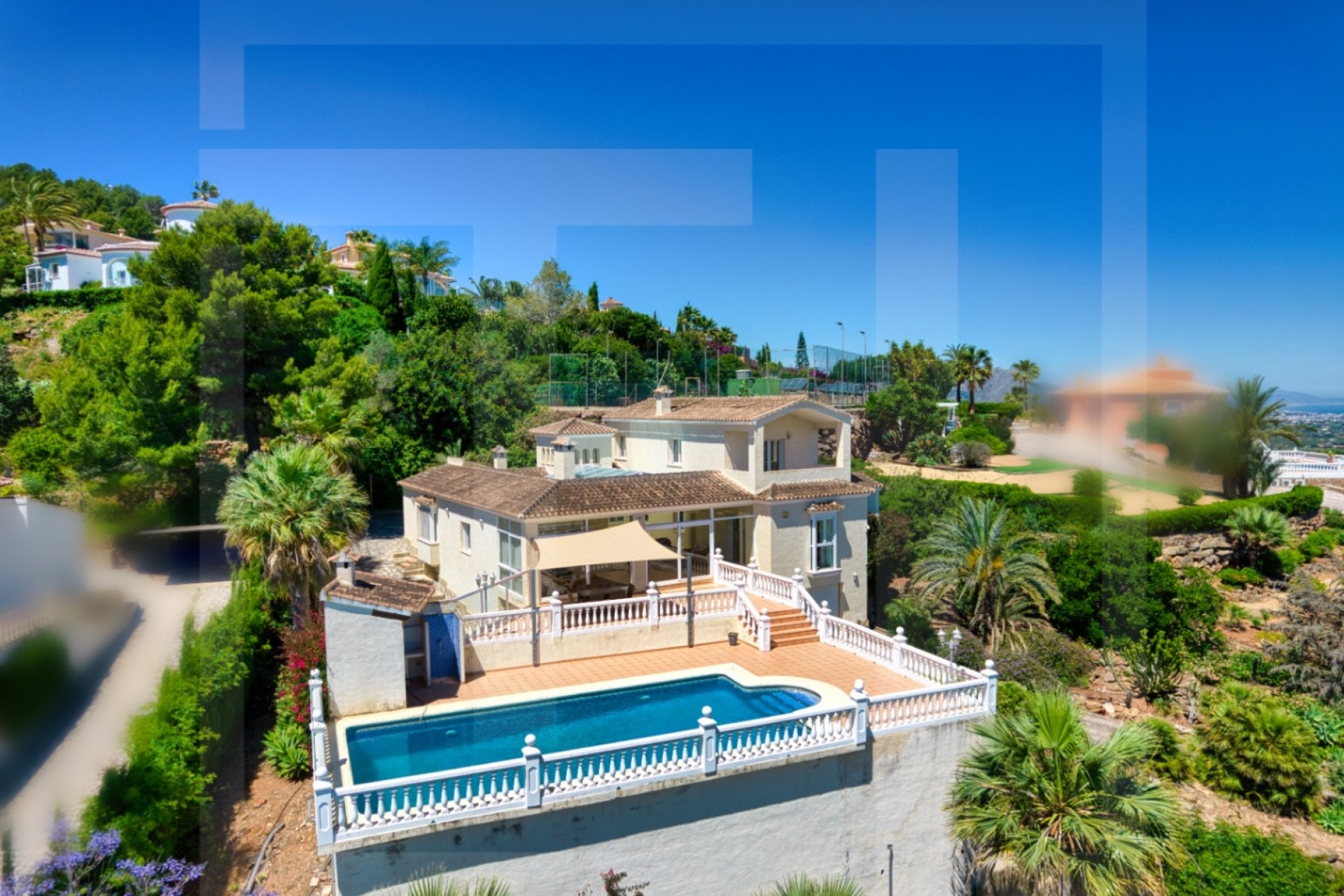 Resale - Villa - Pedreguer