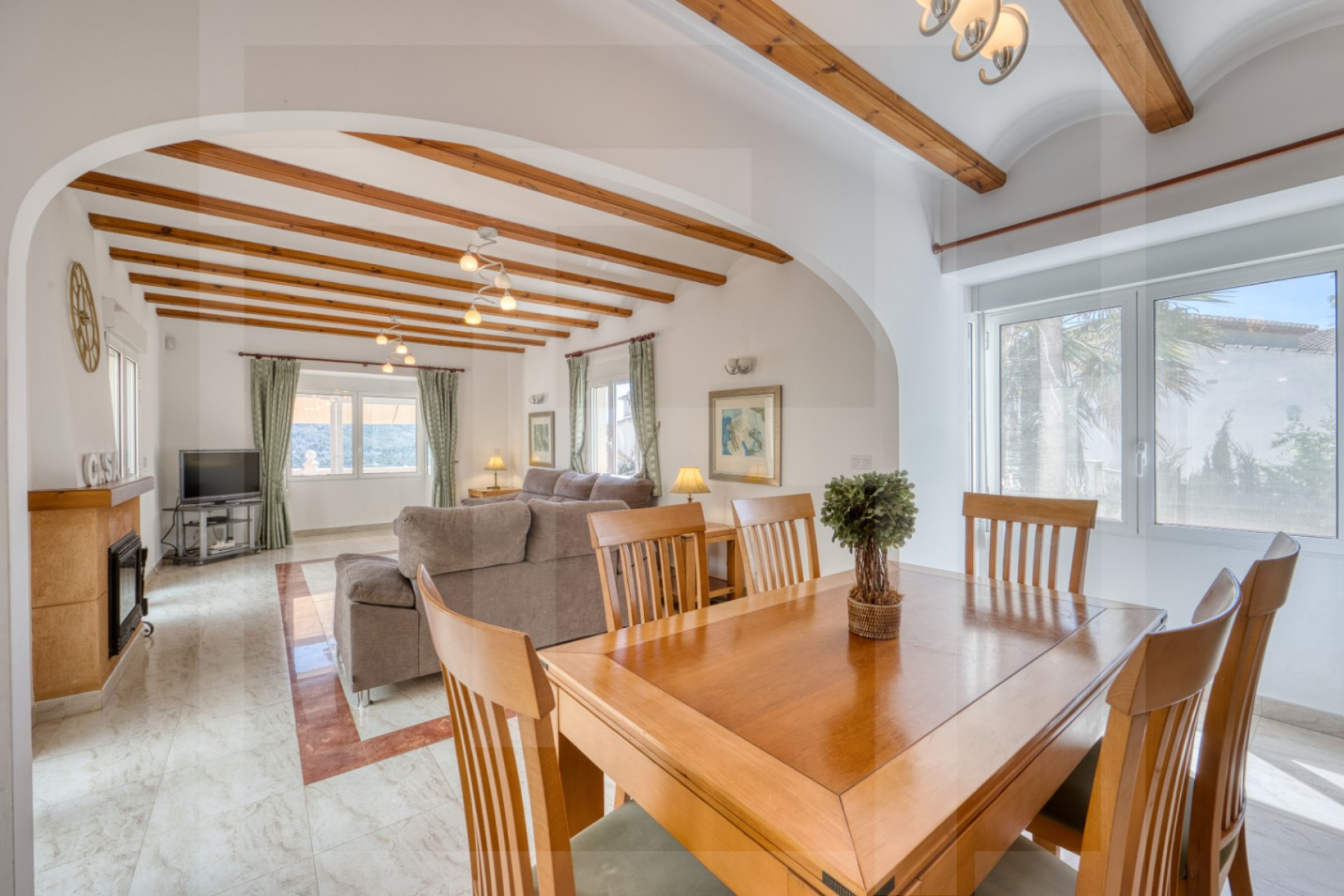 Resale - Villa - Pedreguer
