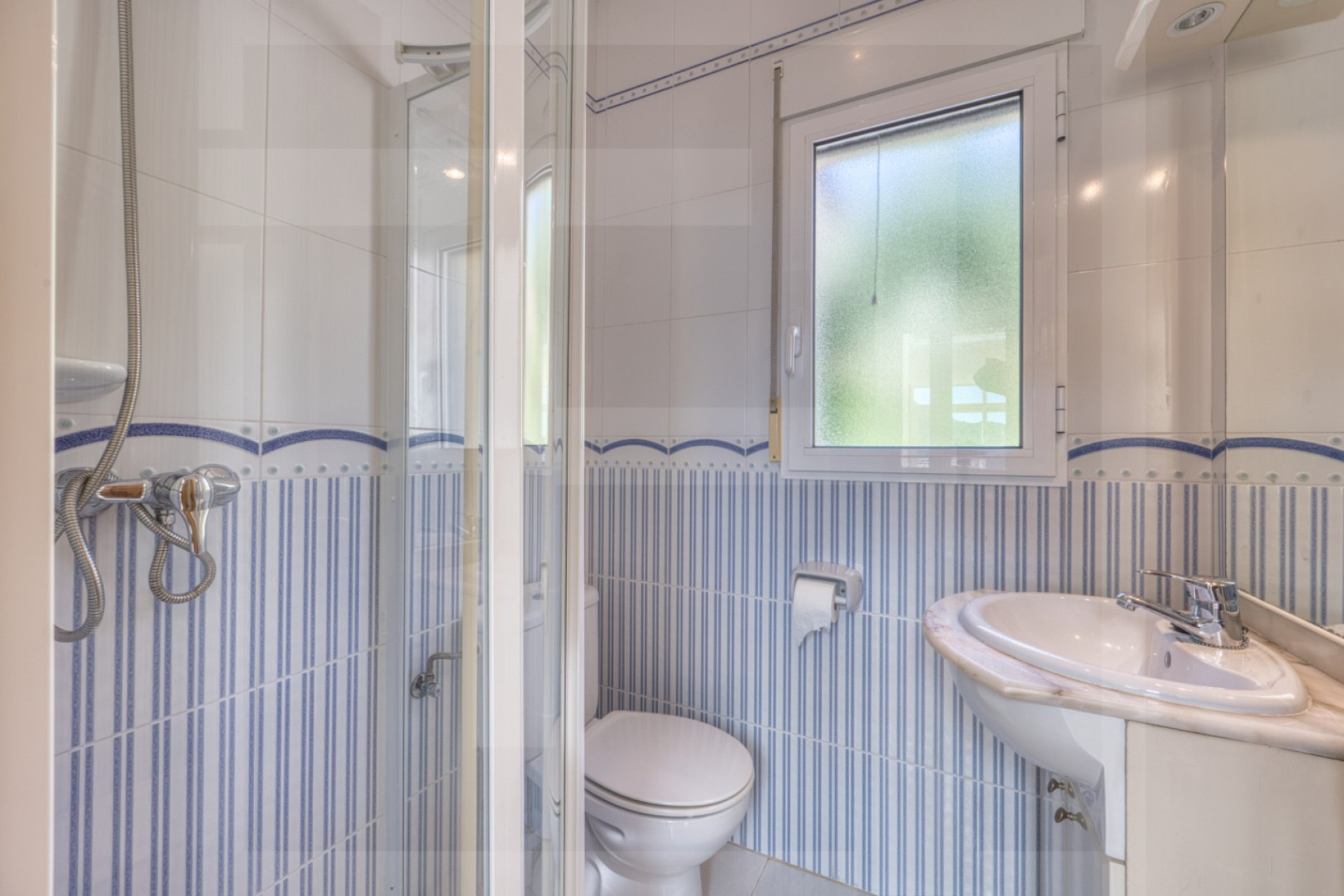 Resale - Villa - Pedreguer
