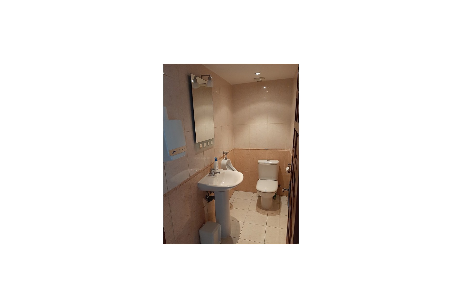 Reventa - Local comercial - Benissa