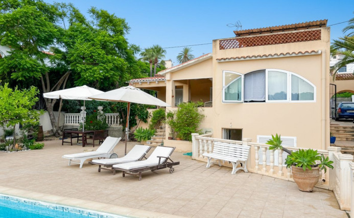 Villa - Bestaande woningen - Benissa - Baladrar