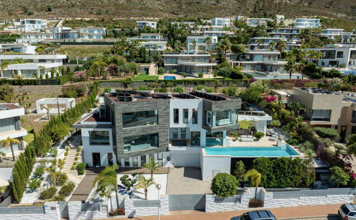 Villa - Bestaande woningen - Javea - Cansalades